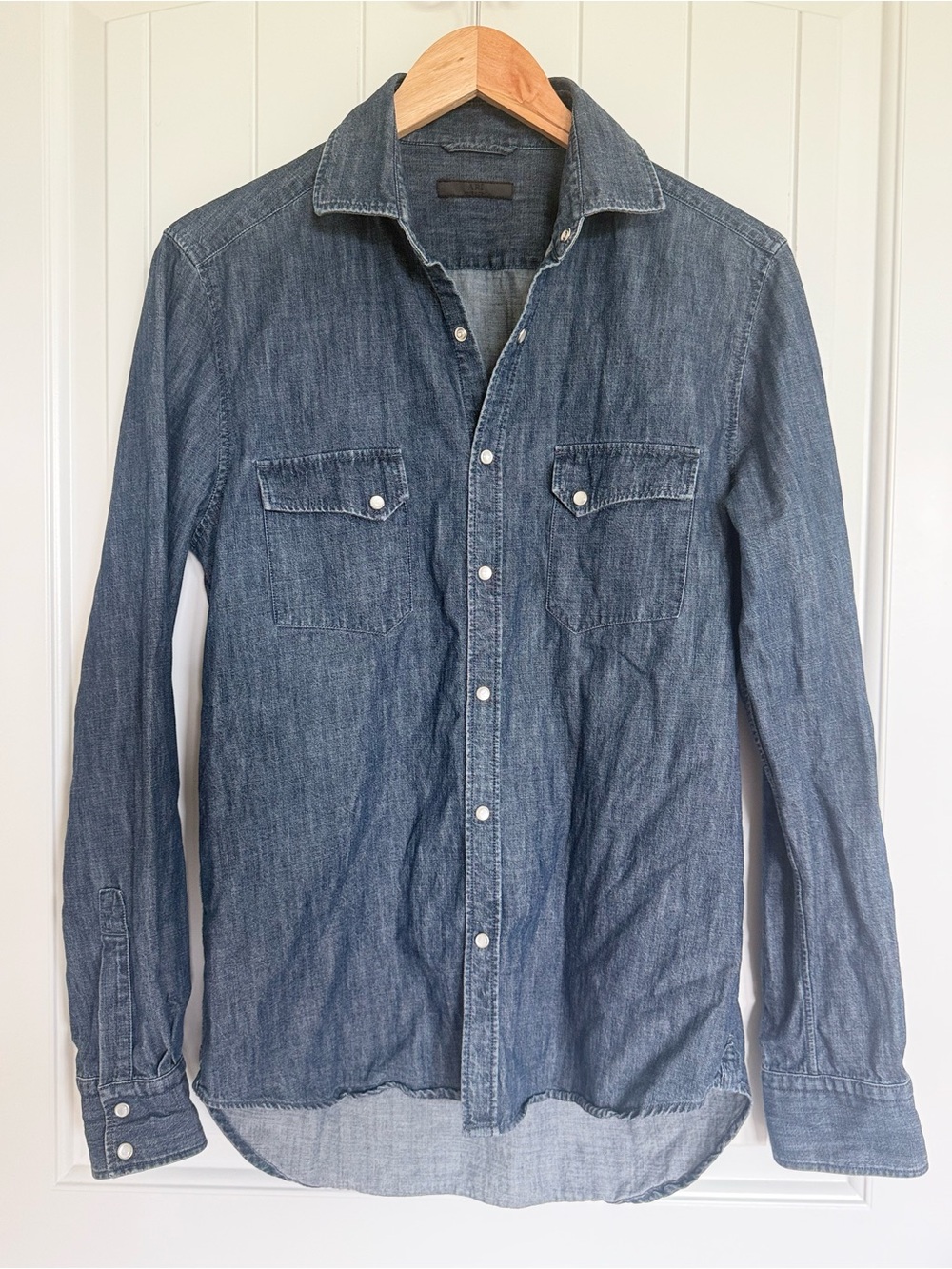 Ari Blue Denim Chambray Button Down Western Shirt Long Sleeve Two Pocket 15.5